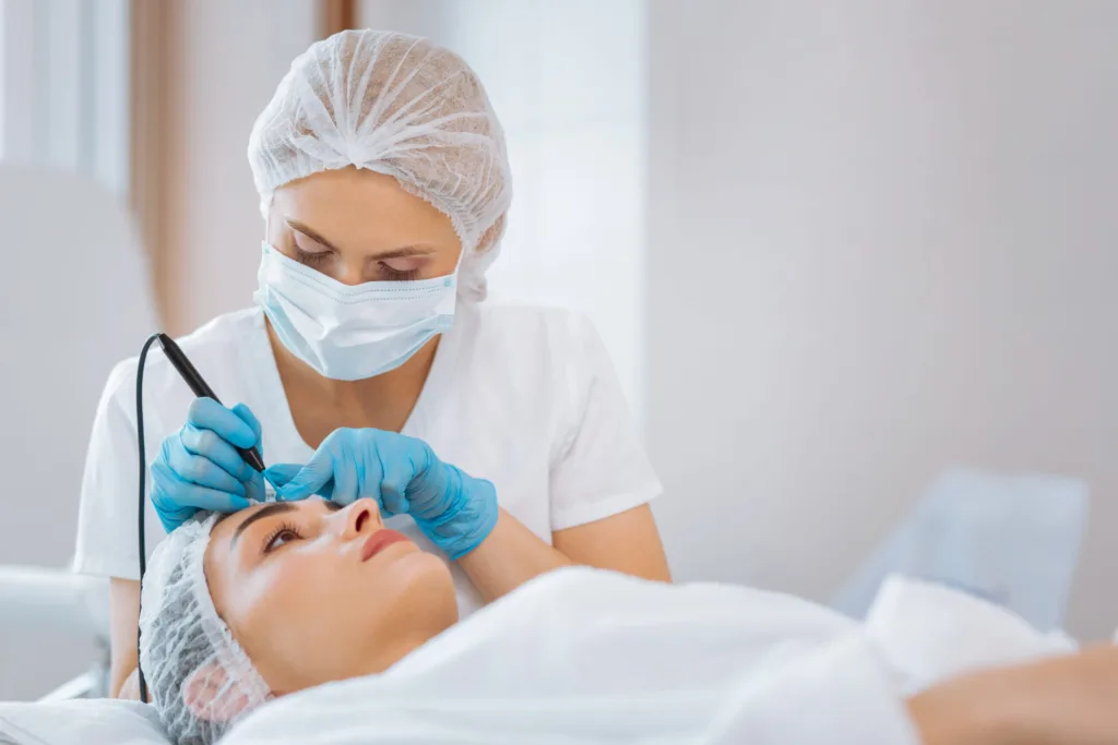 Best Dermatologist in Ghaziabad - Le Crest Hospital