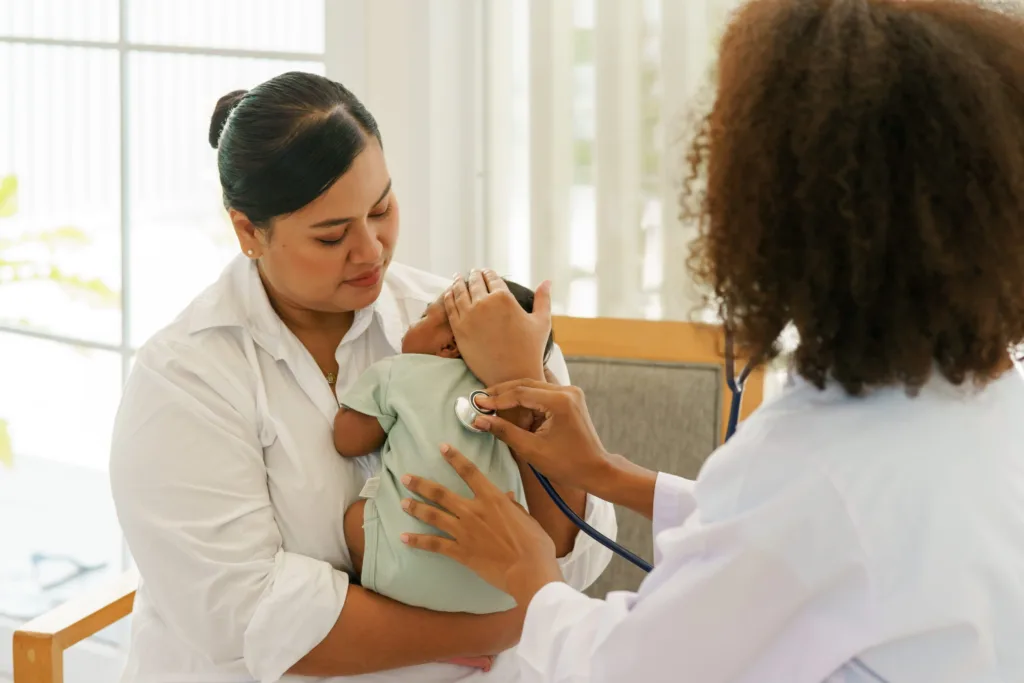 Best Pediatrician in Ghaziabad - Le Crest Hospital