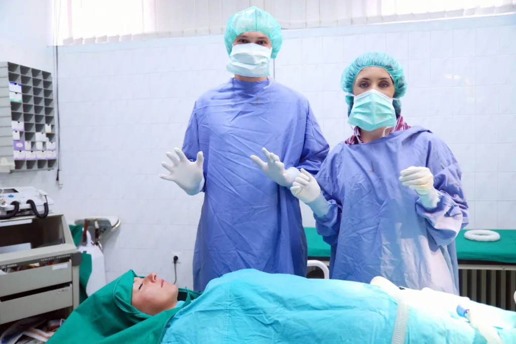 Best Gynecologist in Indirapuram - Le Crest Hospital