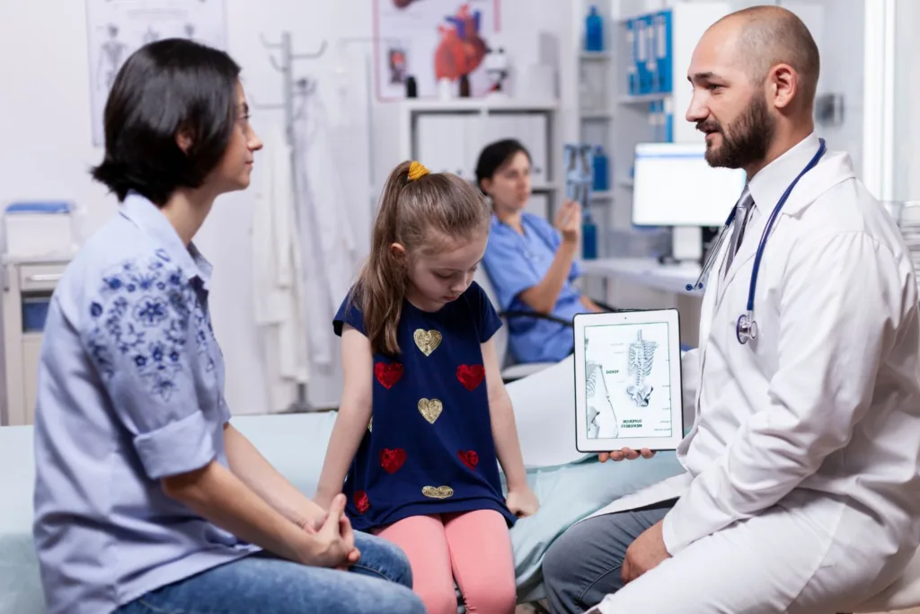 Child Specialist in Vasundhara Ghaziabad - Le Crest Hospital