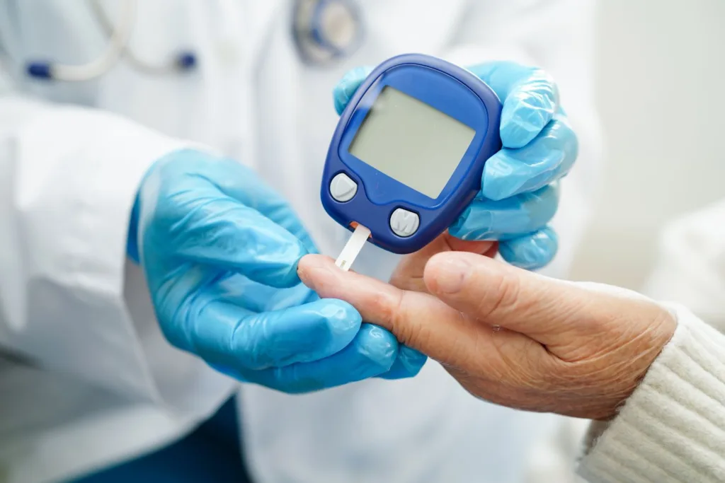 Diabetes Doctor in Ghaziabad - Le Crest Hospital