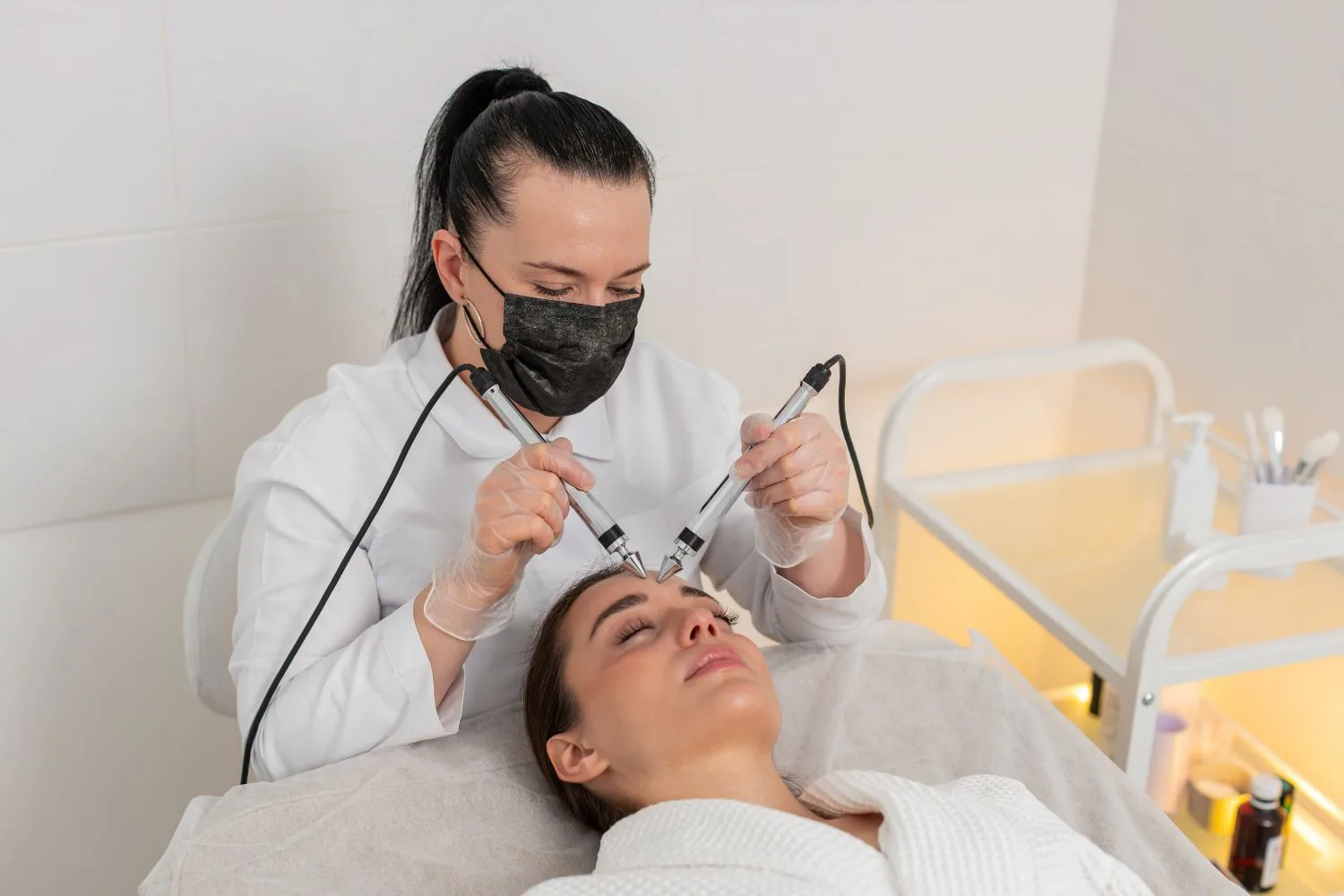 Dermatologist in Indirapuram When Should You Seek Skin Care